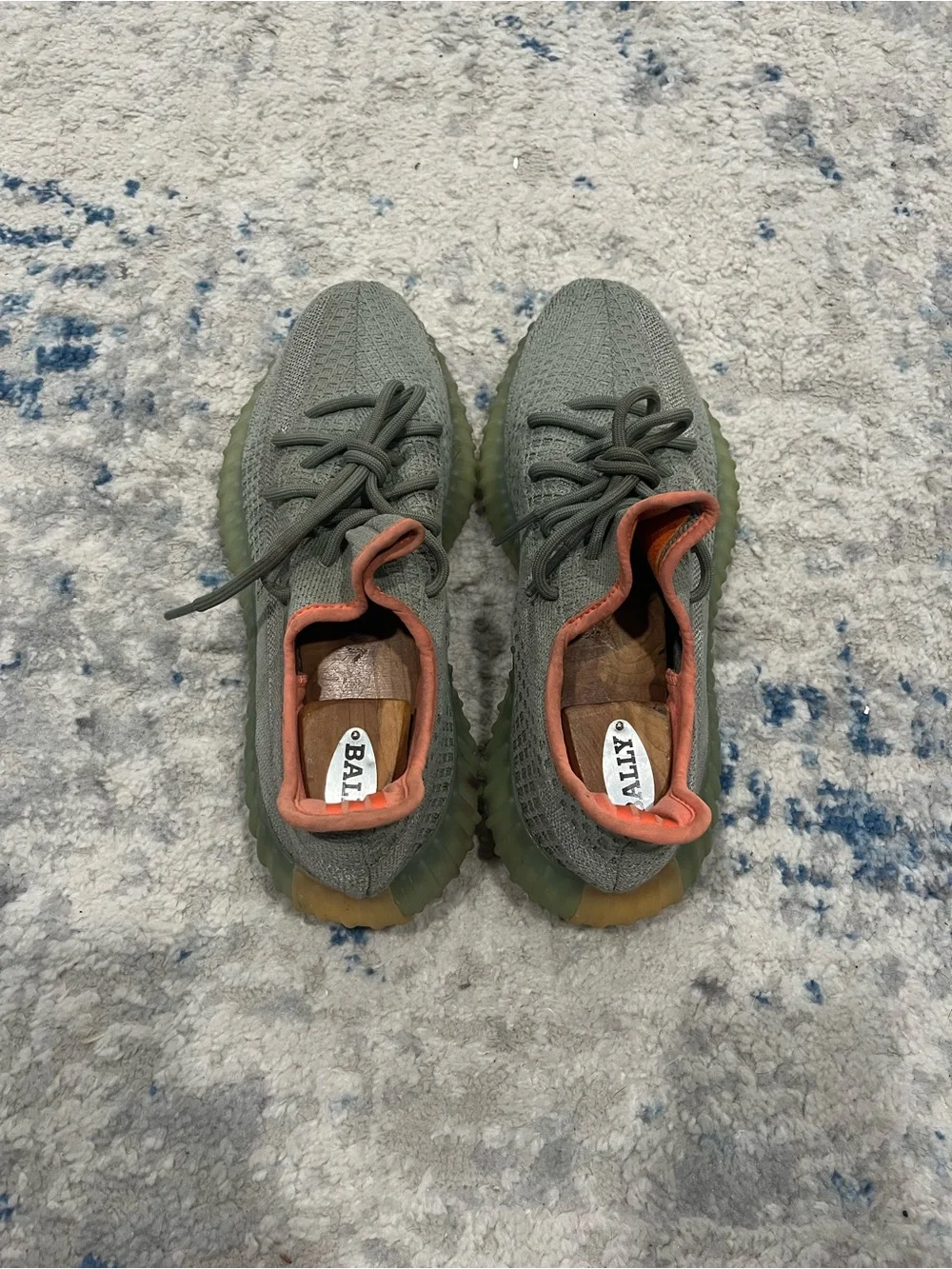 Yeezy 350 V2 